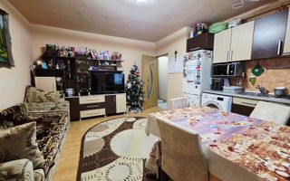 Apartament 3 camere la casă de vânzare in Zona Gusterita - Poză 1
