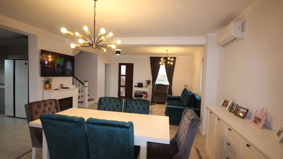 Modern si primitor - Poză 46