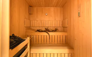 Arhitectura din Piatra si Lemn pe Malul Lacului Mogosoaia - Poză 19