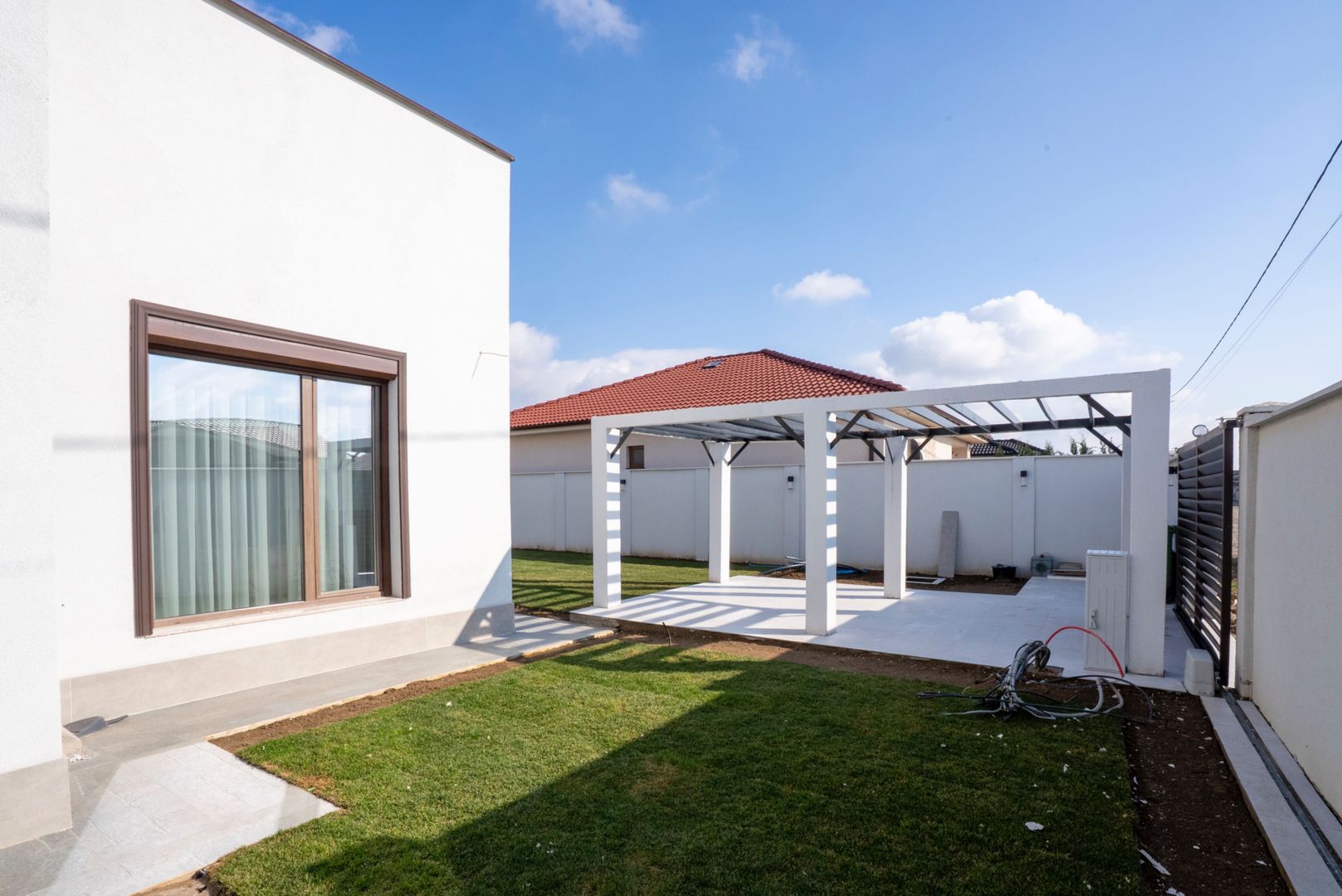 Casa lux Santandrei 3 dormitoare 2 bai 2 terase 2 bucatarii - Poză 13