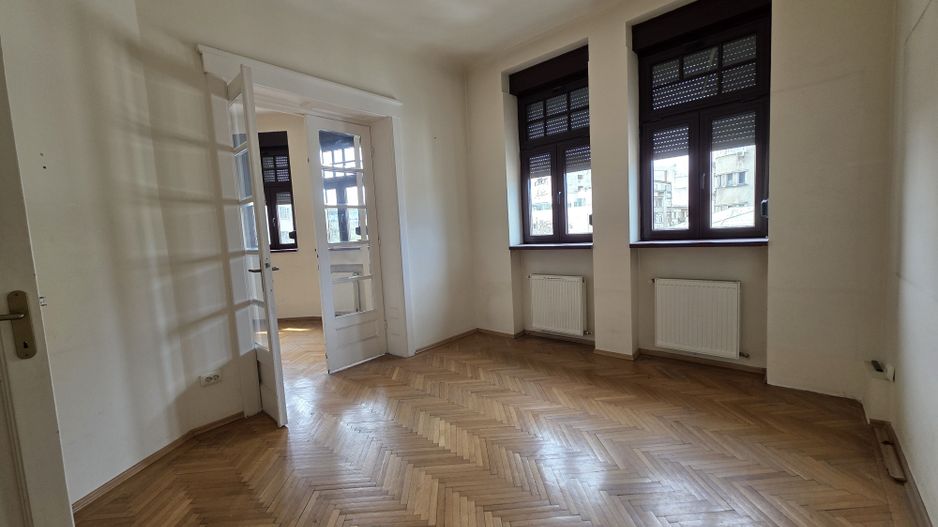 Apartament 4 camere de inchirat Armenasca Romana - Poză 16