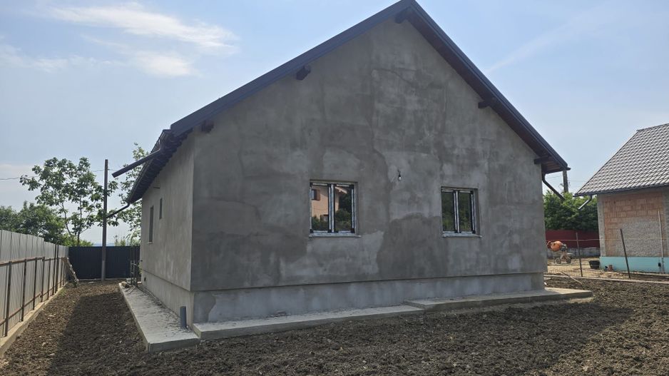 Casă Nouă Modernă de Vânzare –Sărata, Bacău,Confort, Spațiu și Liniste - Poză 5