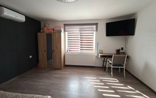 Casă 3 camere I Curte 420 mp I Garaj utilat I Axente Sever - Poză 4