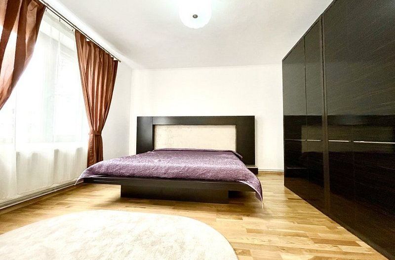 Casǎ individuală lângǎ Iulius Town - Poză 3