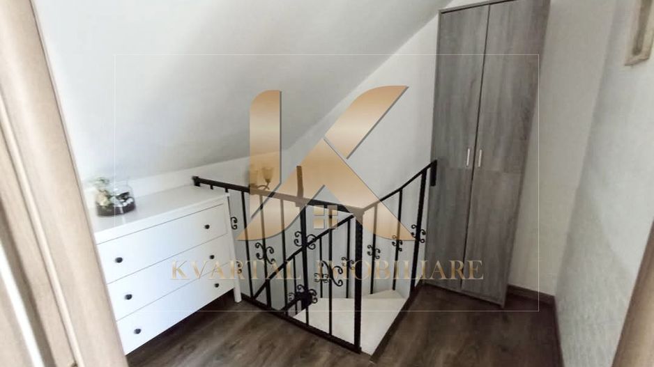 Casă la cheie la preț de apartament , 200mp Teren, garaj . Bujac! - Poză 7