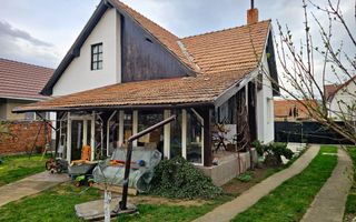 Casa 4 camere, toate utilitatile, 1650 mp teren, Lancram - Poză 2