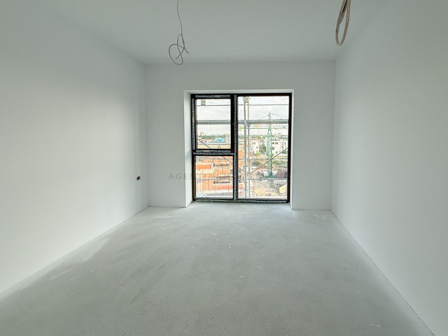 ULTIMUL | 3 Camere 92 MP | Baneasa | Green Lake - Poză 4