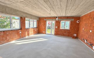 Casa cu 5 camere la rosu, nou construita, Sagu/ sau schimb cu apartament - Poză 5