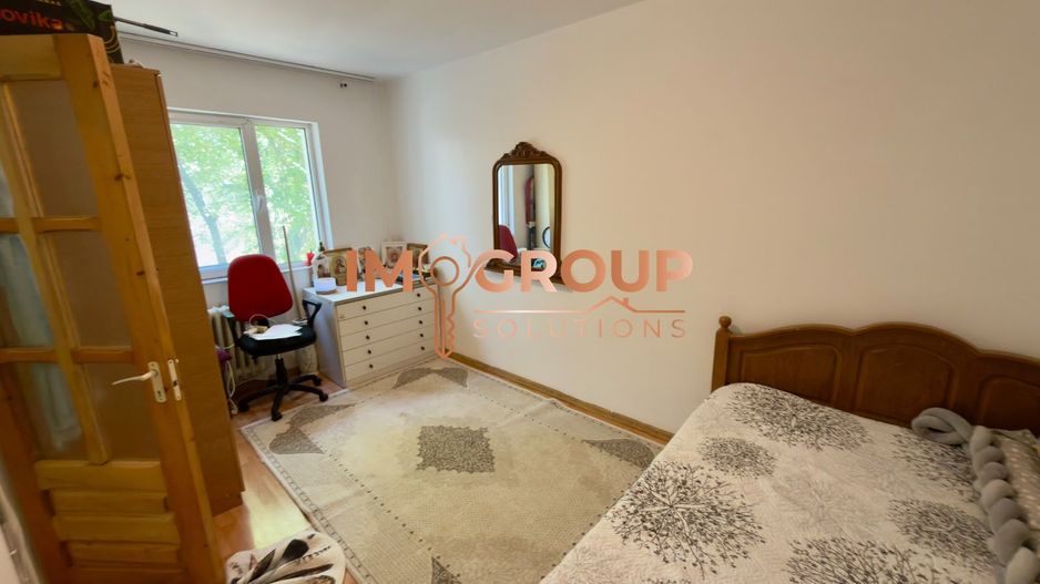 ALEXANDRU CEL BUN -  ETAJ 1 - APARTAMENT 3 CAMERE - BLOC 1975 - Poză 2