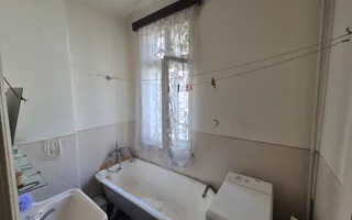 Apartament sic intr-un bloc vila interbelica - Poză 11