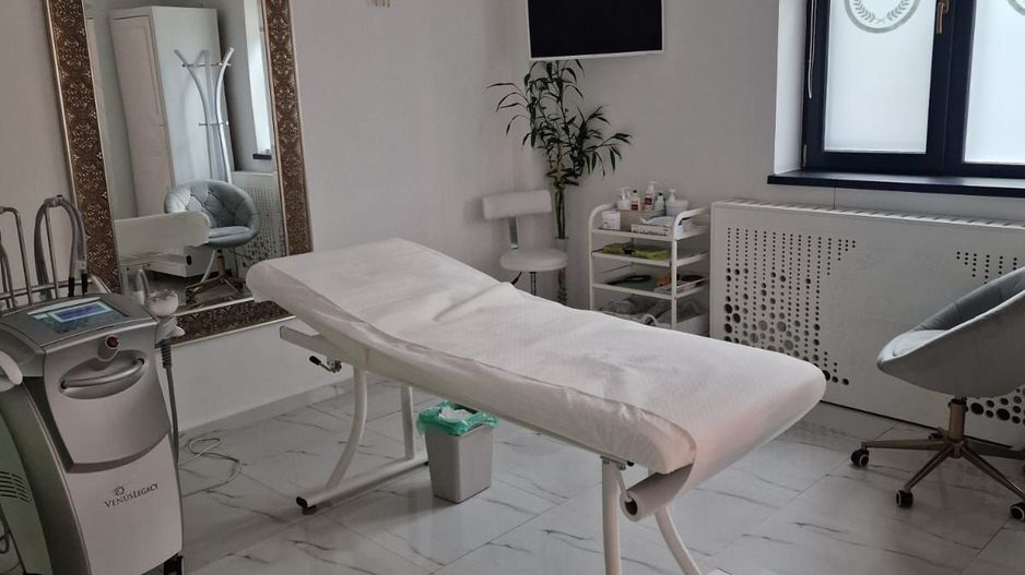 Inchiriem vila cu etaj zona Floreasca Central - Spital Floreasca - Poză 13