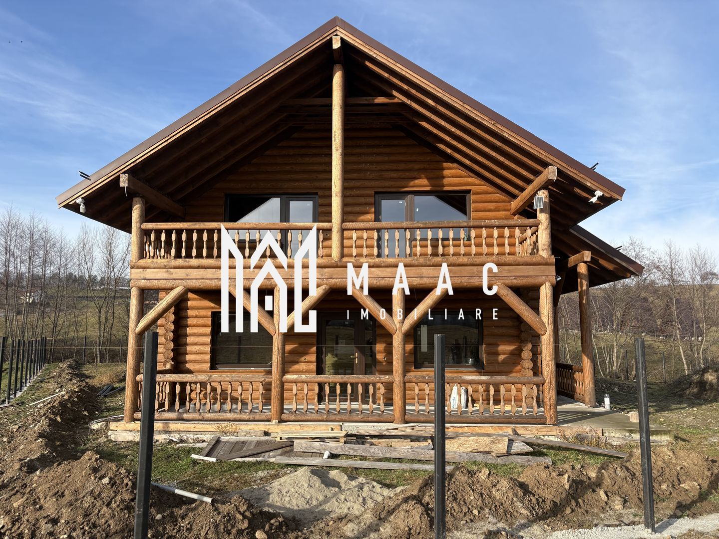 Cabana 5 Camere I 1520 mp teren I Lac de pești I Zona Tocile - Poză 1