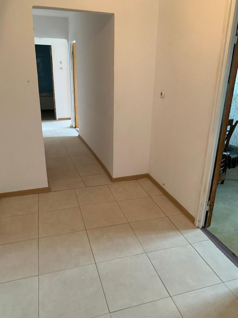 Vanzare Apartament 3 Camere Calea Vitan Bloc Solid 1987 5 Min Metrou Mihai Bravu - Poză 6