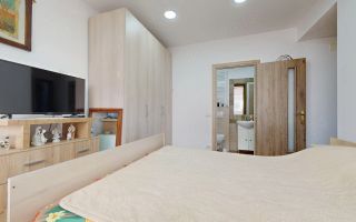 Apartament 2 camere, 2 bai, 2 balcoane, parcare-zona Florilor/Ghimbav - Poză 4