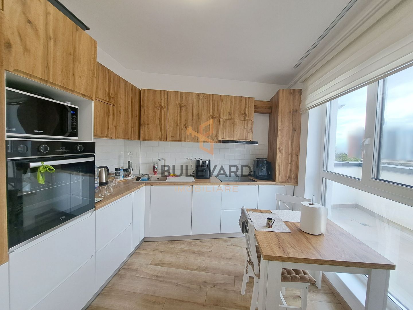 Apartament 2 camere, terasa de 15 mp, Centru! - Poză 4