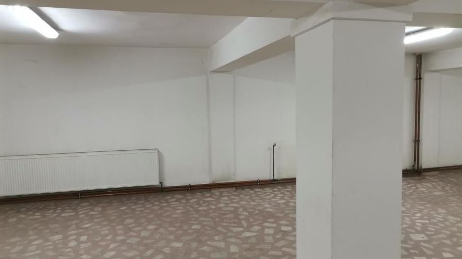 Inchiriere cladire D+P+3, Targul din Vale, stradal - Poză 5