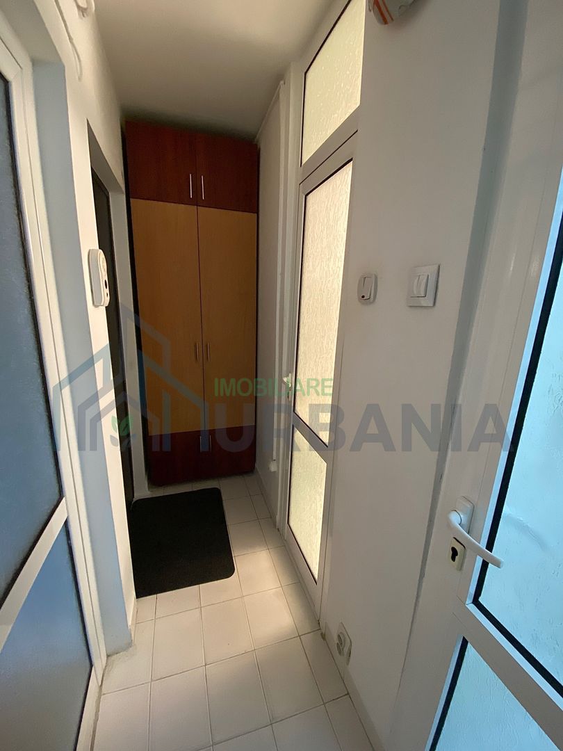 Închiriez garsonieră Podul de Fier (statia Pădurii), et 2, - Poză 8