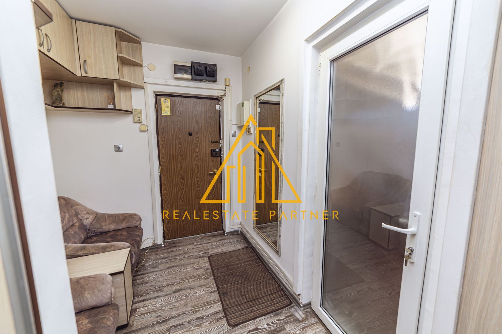 Apartament 3 camere semidecomandat – Berceni, Sector 4, aproape de Sun Plaza - Poză 8