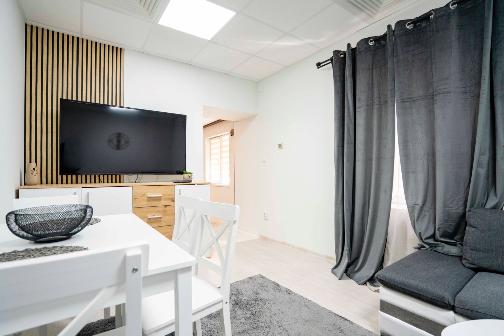 Apartament modern 2 camere ULTRACENTRAL - Poză 4