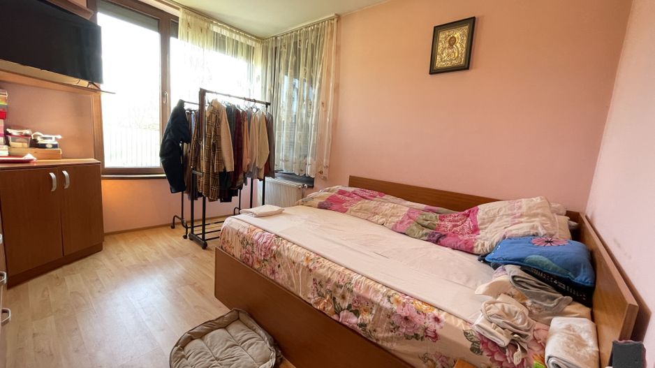 Casa spațioasă  P+1E,526 mp teren-strada liniștită. - Poză 7