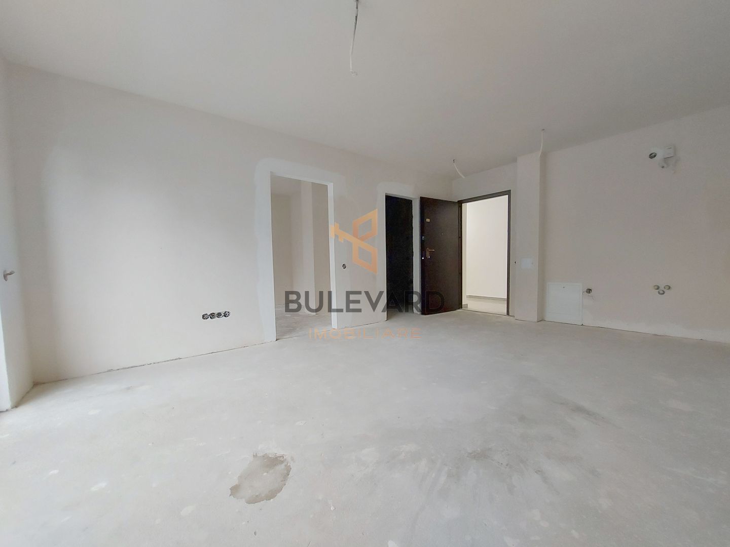 Apartament cu 2 camere+CF, zona Europa! - Poză 3