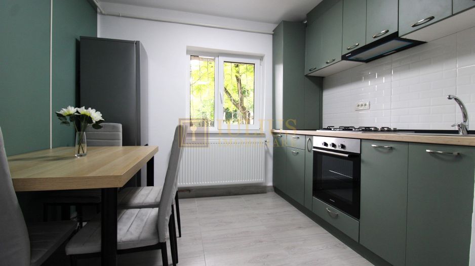 3 camere recent renovat, totul nou- Aradului - Poză 8