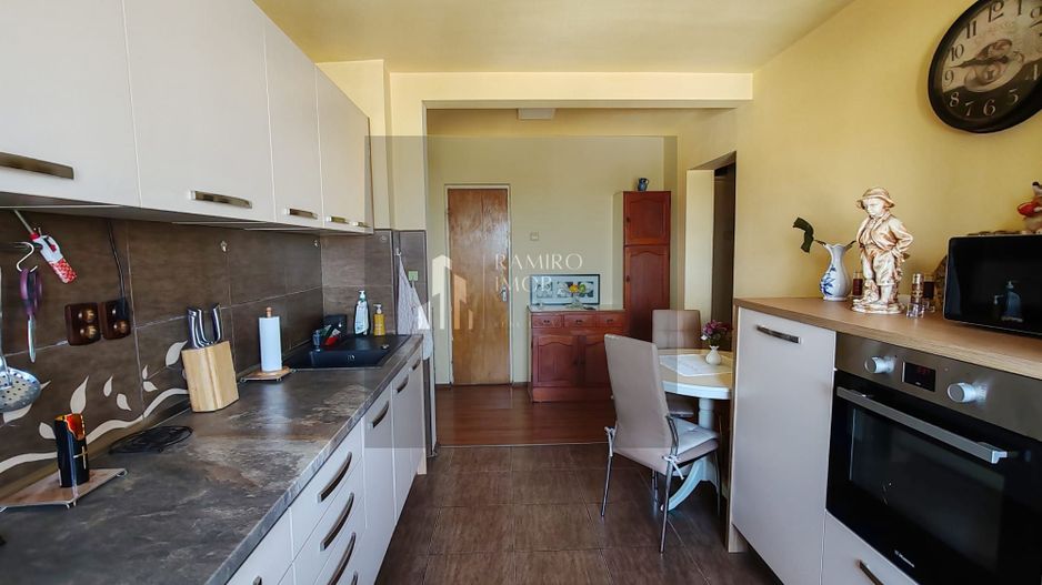 Apartament 4 camere, Brancoveanu/Izvorul Rece, 2 bai, 2 balcoane - Poză 11