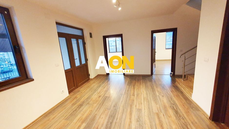 Casa D+P+M.  450 mp teren, 5 camere, garaj, pretabila pt. birouri - Poză 3