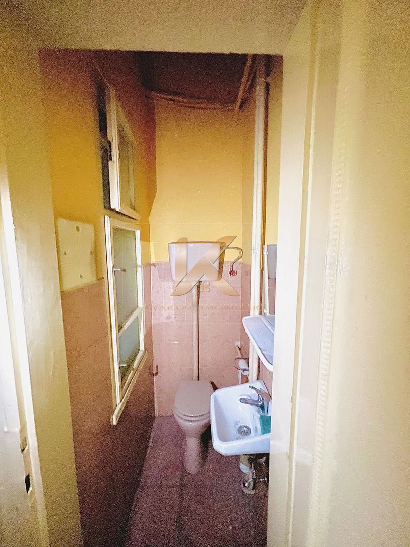 Apartament deosebit cu istorie,  2 camere Palatul Bohus (Centru). - Poză 6