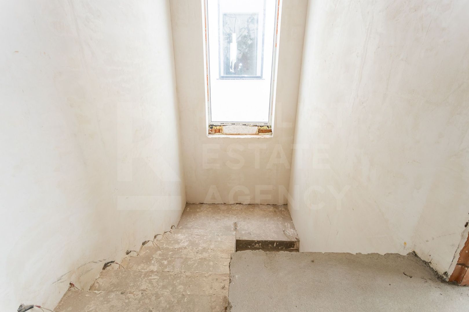 Vânzare, casă, 2 nivele, 4 camere, strada Mihai Eminescu, Cruzeşti - Poză 2