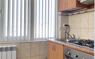 VÂNZARE APARTAMENT 2 CAMERE + MANSARDĂ - Poză 4