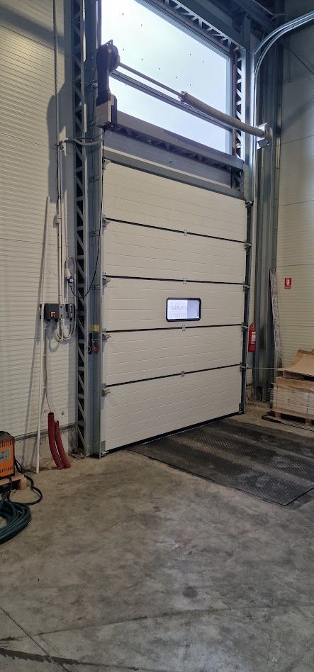 Hală industrială de închiriat – Parc Industrial Aeroport Oradea - Poză 3