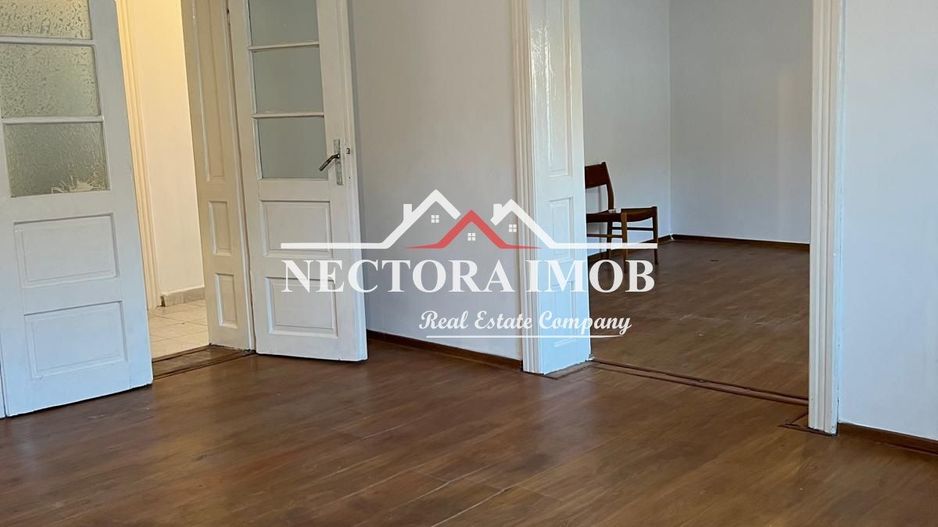 NECTORA IMOB-Apartament la casa, 4 camere, 100 mp, Str. Louis Pasteur - Poză 1