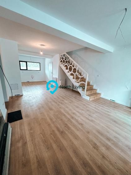 Duplex 4 camere + curte 100 mp Tunari - Poză 1