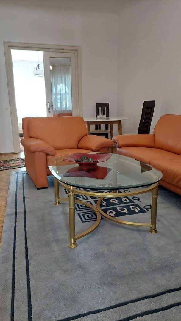 Apartament ultracentral de închiriat - Poză 1