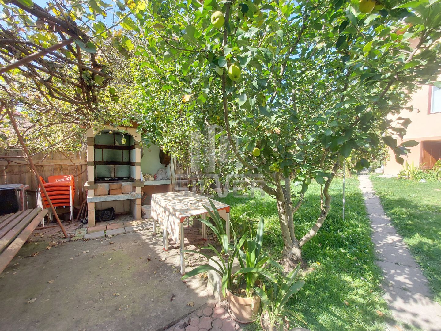 Casa cu 3 camere ptr muncitori in Grigorescu. - Poză 3