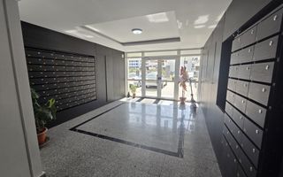 Garsoniera disponibila imediat boxa inclusa in pret - Poză 2