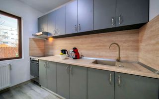 Vilă Individuală cu o curte generoasa zona Aparatorii Patriei - Poză 31