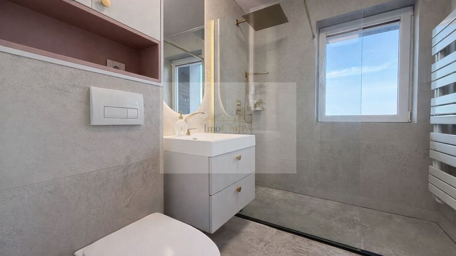 Vanzare 4 camere  + terasă 105 mp, view panoramic, Bună Ziua - Poză 11