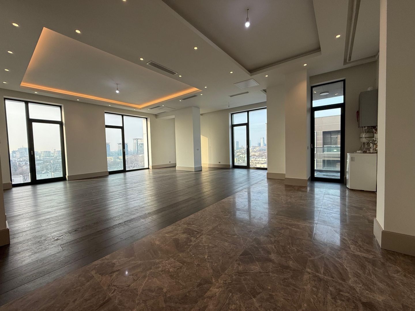 Penthouse I Barbu Vacarescu - Poză 4