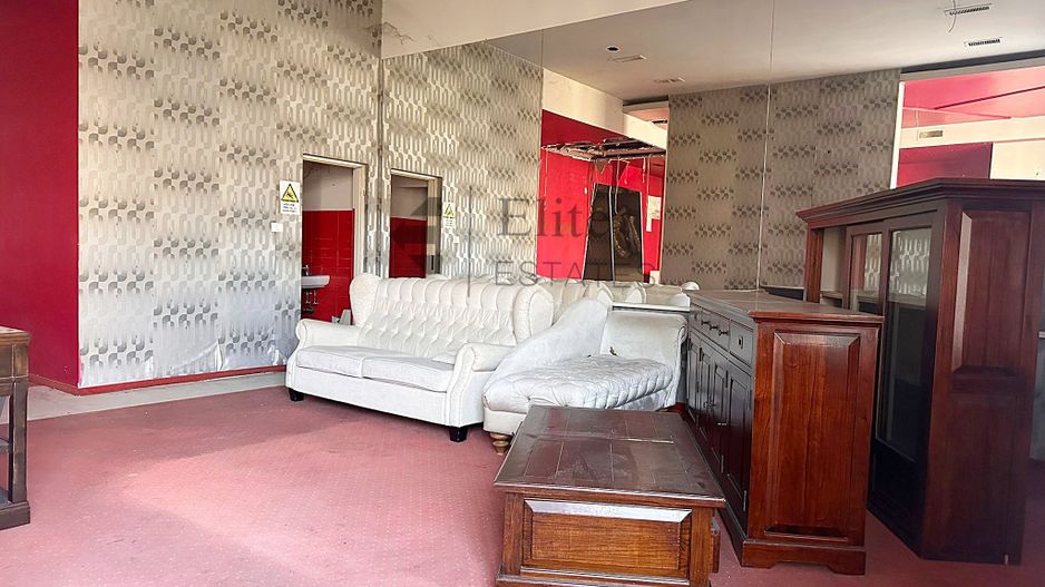 Spatiu Comercial si 7 apartamente ultracentral in Oradea - Poză 10