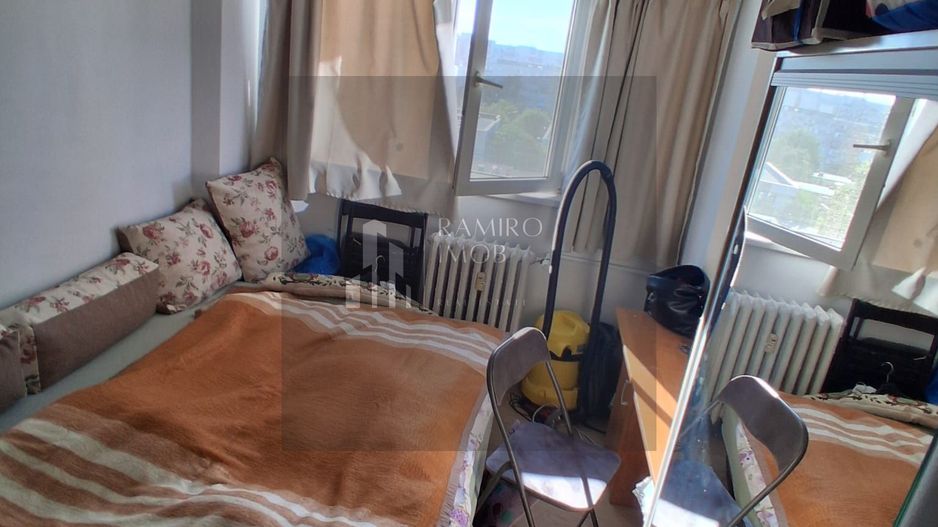 OCAZIE 3 CAMERE METROU GORJULUI - Poză 6