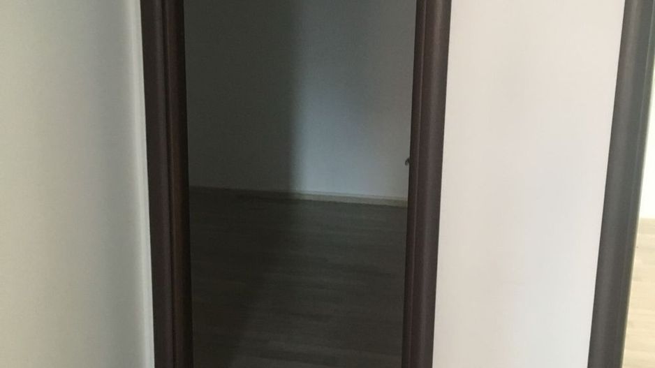 Închiriez apartament 3 camere nemobilat, Unirii, destinat birouri - Poză 8