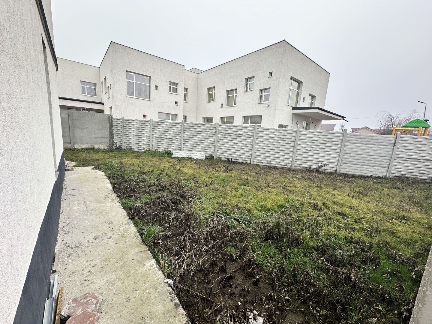 CASA INSIRUITA 5 CAMERE - BRAGADIRU, TOATE UTILITATILE, COMISION 0% - Poză 18