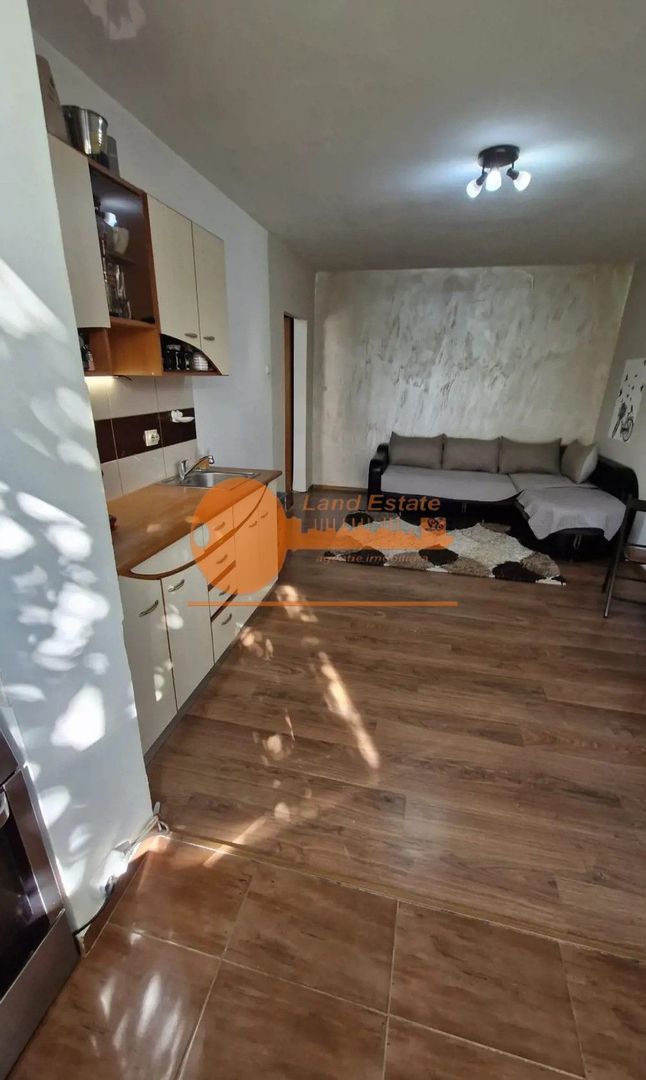 Garsonieră decomandată | Piața Sudului | Bloc 1981 - Poză 1