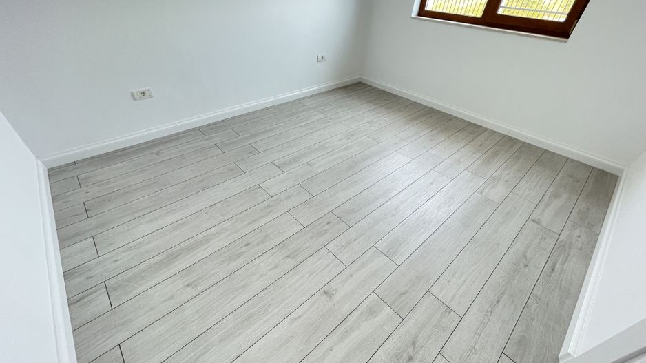 Duplex despartit prin spatiu tehnic - Poză 11