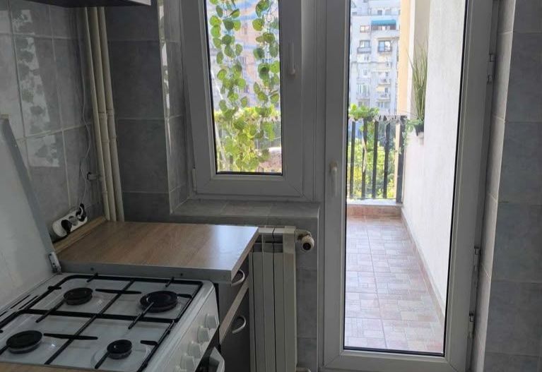 AP. 2 CAMERE-  UNIRII, PARCARE INCLUSA, BUCATARIE INCHISA, MODERN - Poză 7
