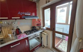Apartament 3 camere Tătărași str. Ciurchi - Poză 14