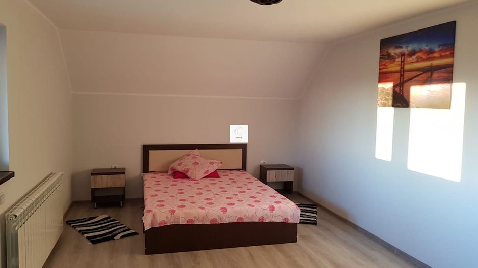 Refugiu la munte - casă cu 3070 mp teren și vedere spre Vârful Rânca - Poză 30