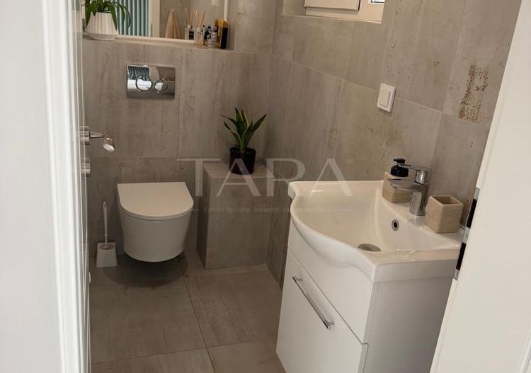 Duplex modern cu curte proprie, în zonă liniștită, aproape de pădure. - Poză 3